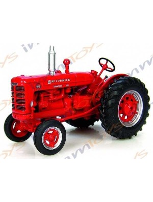 TRACTOR MC CORMICK W6 1947 ESC 1:43